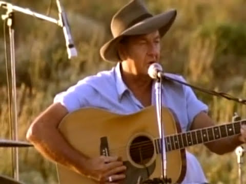 Slim Dusty A Pub With No
