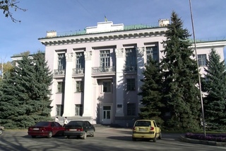Жителей города Новомосковска лишили права на самоуправление
