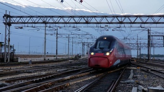 🇮🇹 UltraHD 4K Italo Pendolino Nuovo ETR675-07 with train ITA 8921 Milano-Venice