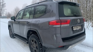 Взял трехсотый Крузак ГР - битурбо мощь на поле и трассе / Toyota Land Cruiser 300 - 2021