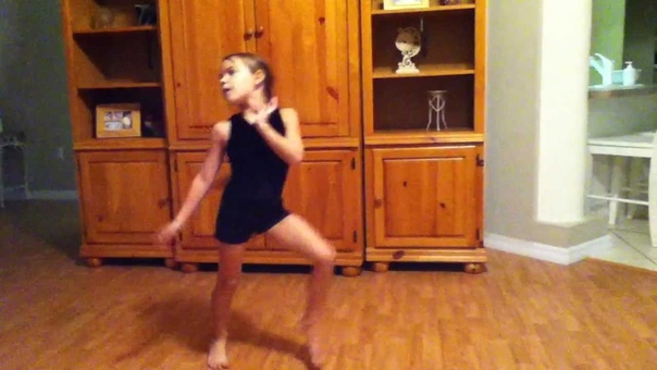 Maggie dancing to Tik Tok by