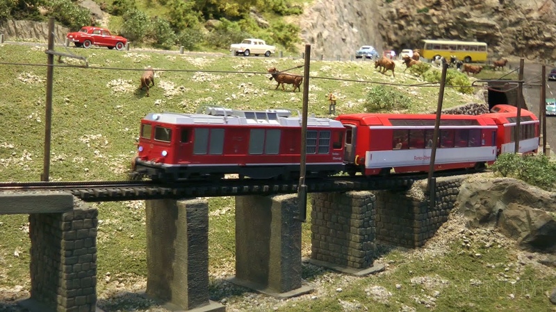 Model trains in action : One of the finest layouts of Switzerland in HO