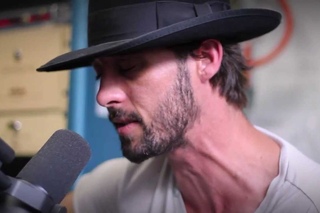 Ryan Bingham - Tell My Mother I Miss Her So