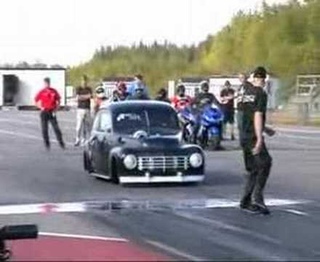 From Sweden comes this 1953 Volvo called The Carbonfiber PV (Kolfiber PVn). It has a 16V, 4 cylinder, 2192 cm3 (133 cui), 1050 hp volvo engine. From 0 to 275 km/h in  in 402 meters (1/4 mile). It has run faster though.