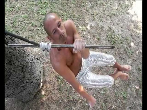 CLIMBING TRAINING:from Cavezzo one finger one arm pull ups (