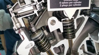 Honda Africa Twin 2017 CRF1000L Engine Motor Cutaway