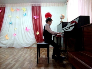 MOV02196 Э. Градески "Мороженое"