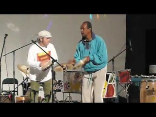 Dueling Pandeiro Solo: Scott Kettner and Carlinhos Pandeiro