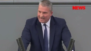 Zwischenfrage geht nach hinten los: Grne kassiert heftigste Standpauke!