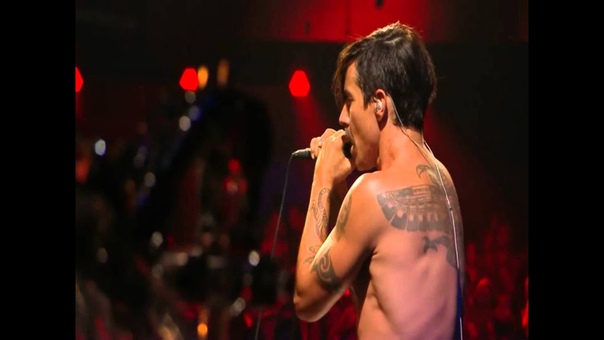 Red Hot Chili Peppers Annie Wants A Baby Live in Köln 2011