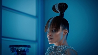 IS - THE HAIR TREND 2021 “FUTURISTIC“