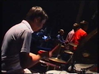 01 В небе полном звезд (Сурганова и Оркестр, Живой, 2003)