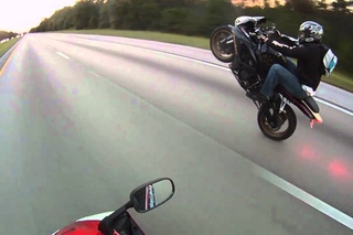 Street Killers: 3 Mile wheelie