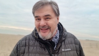 Український пацифіст Руслан Коцаба з Нью-Йорку про війну, мир, укрсучвладу, мобілізацію і Різдво