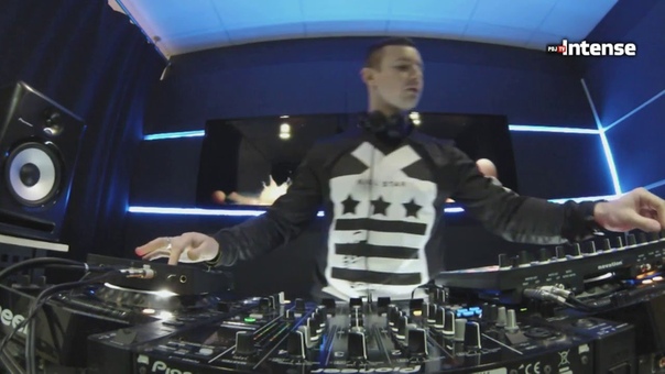 Konstantin Yoodza Live Radio