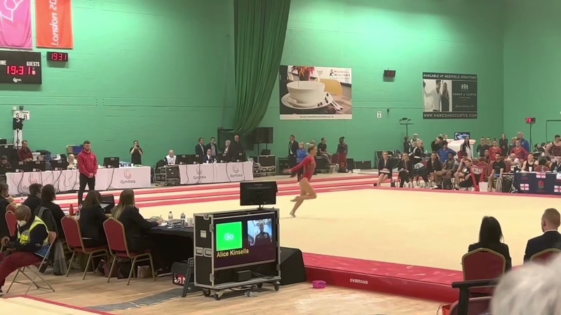 Alice Kinsella Floor 2022 English
