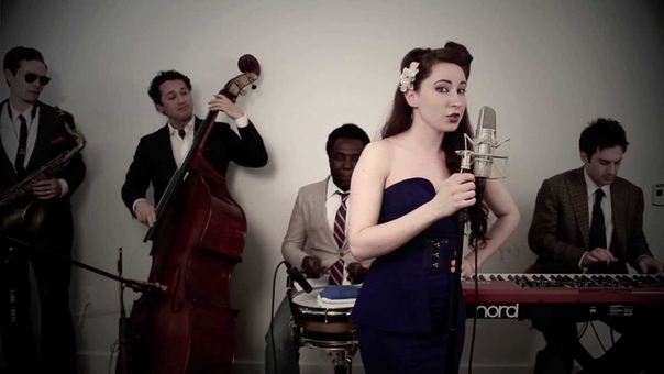 Beauty And A Beat ( Vintage 1940s Swing Justin Bieber, Nicki Minaj