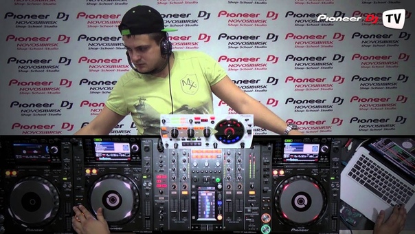 V House: Part 8 by DJ Benjamin ( Nsk) ( House), BLOW Club Mix, Video Cast Pioneer DJ