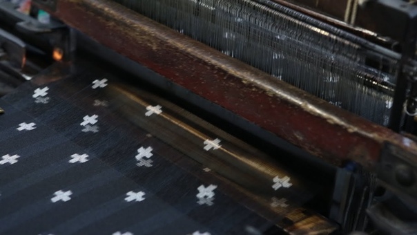 02 KURUME KASURI 久留米絣 Japanese ikat, Modern technique (machine weaving, chemical