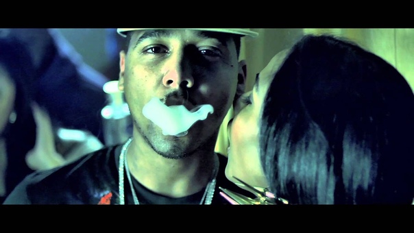 Kirko Bangz Ft. 2 Chainz Juelz Santana Drank In My Cup (