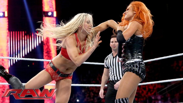 My1 Becky Lynch vs. Charlotte: Raw, November 30,