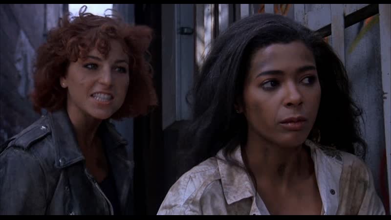 Ужасная ошибка, Certain Fury (1985) Stephen Gyllenhaal RUS