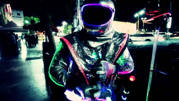 REBELRAVE, 9: The U. S.
