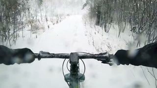 На фэтбайке Canyon Dude CF по первому снегу