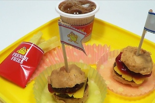 ToyCheff cook Hamburger doll play icecream disney dog animal egg surprise doh 햄버거 장난감 인형 놀이 터닝메카드