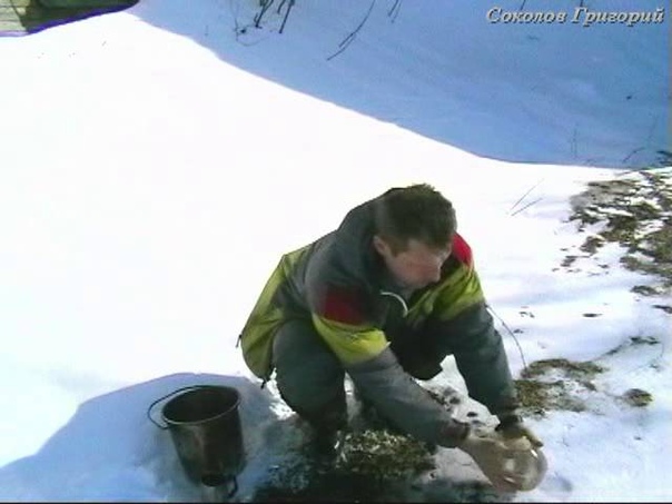 Разжигаем огонь без спичек.