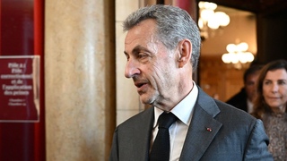 Affaire des ecoutes Sarkozy condamne en appel a 3 ans de prison