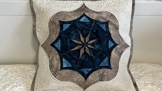 Tarantella - Try sewing a patchwork pillow.