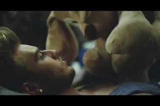 HR x Dzsiiza - resen ll a szobnk (Official Music Video)