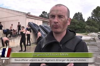 Des skieurs à la légion