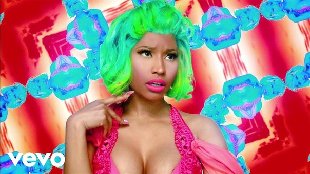 Nicki Minaj Starships HD