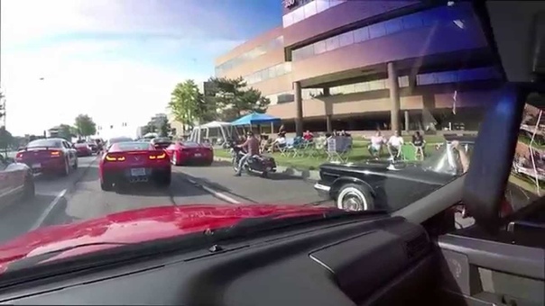 Woodward Dream Cruise 2015 Rolling