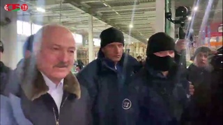 Президента Беларуси Лукашенко беженцы встречают аплодисментами