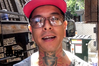 Upon A Burning Body - BUS INVADERS Ep. 868