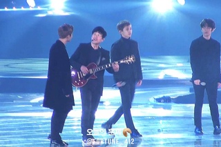 151230 KBS 가요대축제 EXO - 김창완밴드 청춘 (XIUMIN FOCUS)