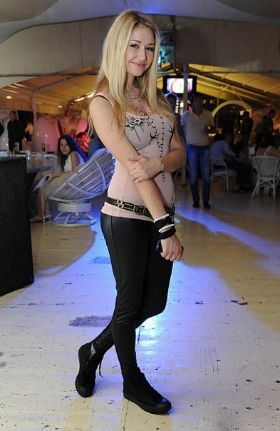 №74, Даша Гутич №74, Даша Гутич