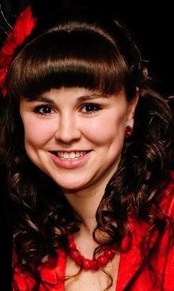 Олічка Лірник | Ровно