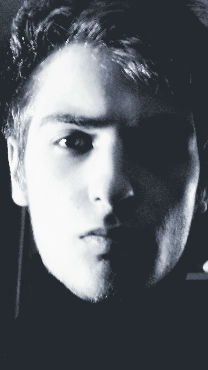 Алексей Серкутан | 