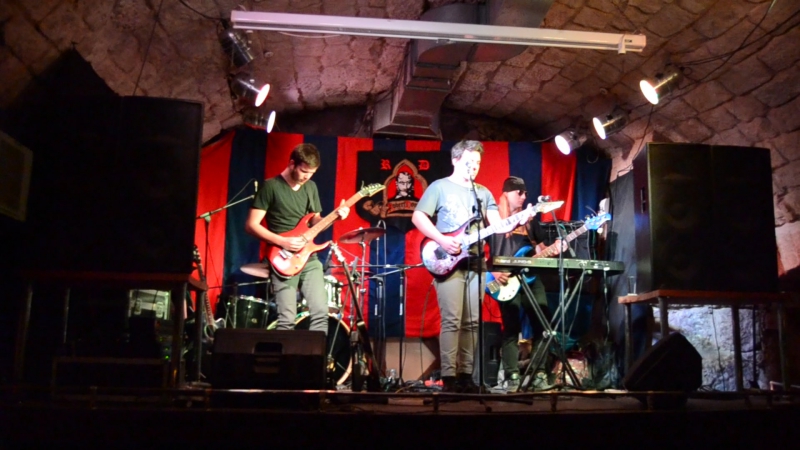 The Melory 9