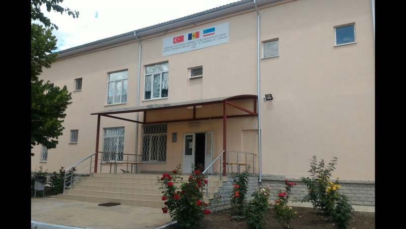 Молдо Турецкий Лицей Села Конгаз Рекламный