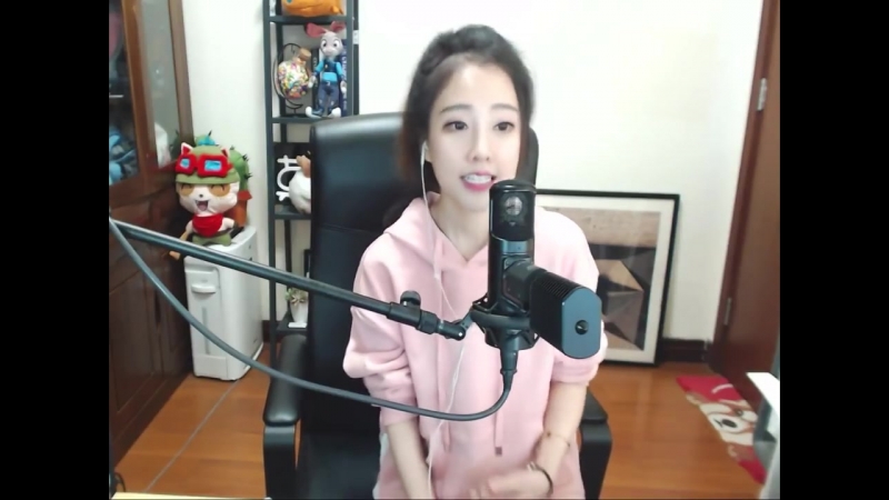 Stand up, my sisters Feng timo Edition