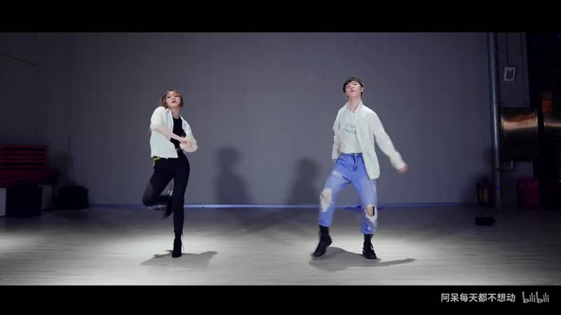 阿呆x Echo Park Ji Yoon (박지윤) 성인식 Dance