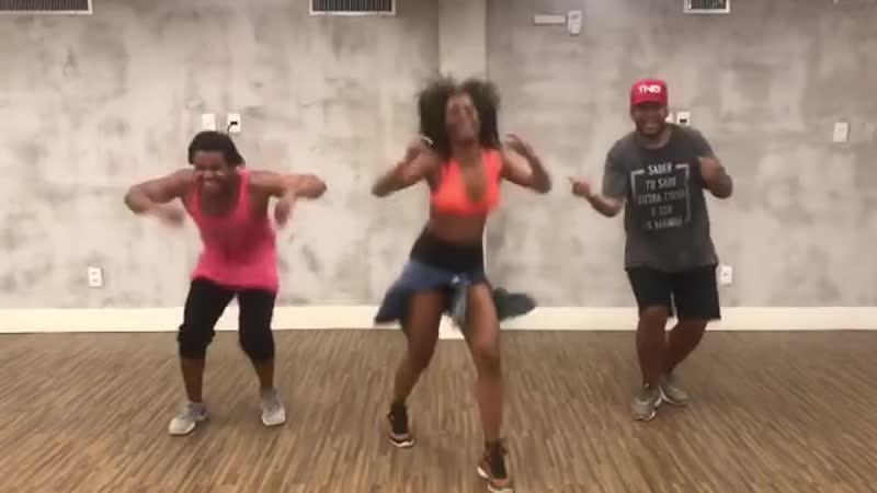 Varrendo e sentando