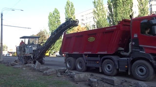 Продолжается активно ремонт улицы Сумгаитской даже в выходные дни  П.П. ДОРСТРОЙ