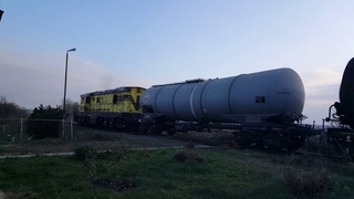 Locomotive Kombinovani Prevoz 667-001 / Freight train (NS-PA) / Donji Titel - Titel, 05. 12. 2019.