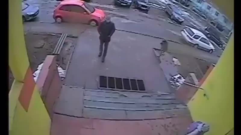 Как правильно поступать детям с насильниками или